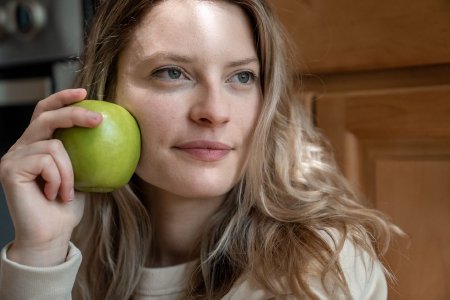 Какво ядем и как се отразява на кожата - 5 групи продукти, които саботират сиянието ни