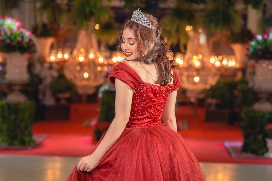 Модни тенденции от Оскарите 2026: какво видяхме на червения килим и как да го носим