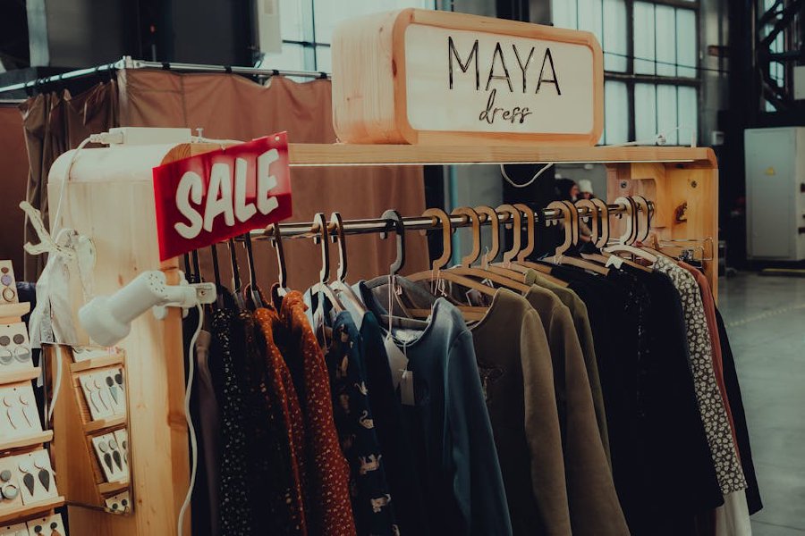 Нова модна вълна в София: как бутиците се превръщат в културни пространства