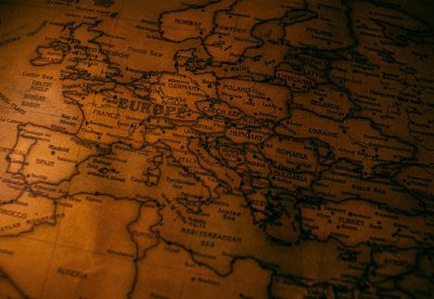 Пътуване по числата: как нумерологията вдъхновява пролетните ти маршрути