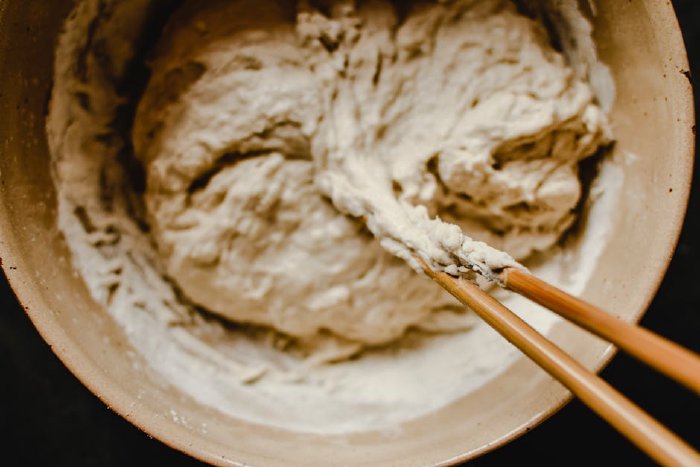 Тесто за бухтички, което втасва в купа