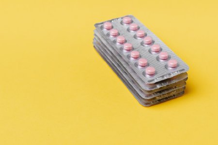 Антибиотична резистентност по български: какво стои зад 5 милиона опаковки антибиотици за една година