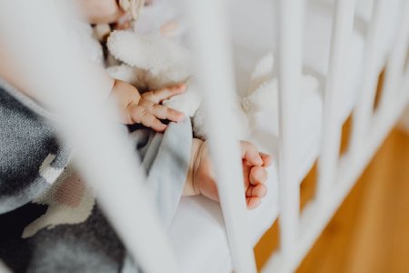 Защо бебето ти не заспива - 7 скрити навика, които крадат съня на цялото семейство