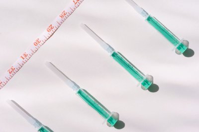 Война между фармацевтичните гиганти - какво означава за хората с наднормено тегло в България