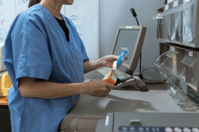 Как се финансират онколекарствата в България и какво означава това за пациентите