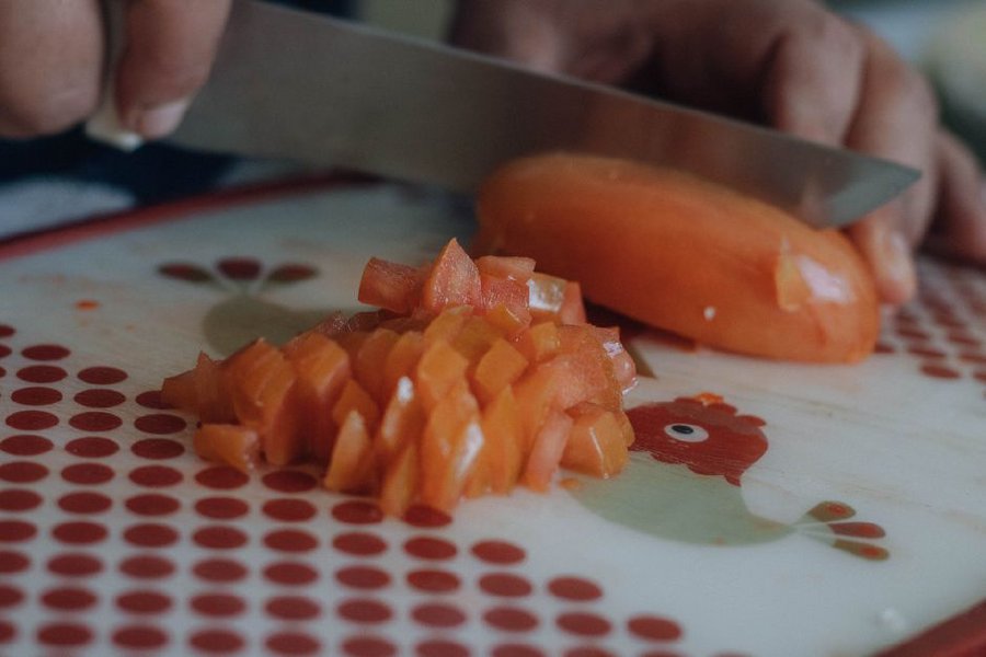 Хранене при хронично бъбречно заболяване: как да ядем пълноценно, без да претоварваме бъбреците