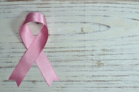 Розовият октомври: как да си запишете безплатен преглед на гърдата и защо не бива да отлагате