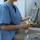 Защо плащаме повече за лекарства в болниците и как да се защитим като пациенти